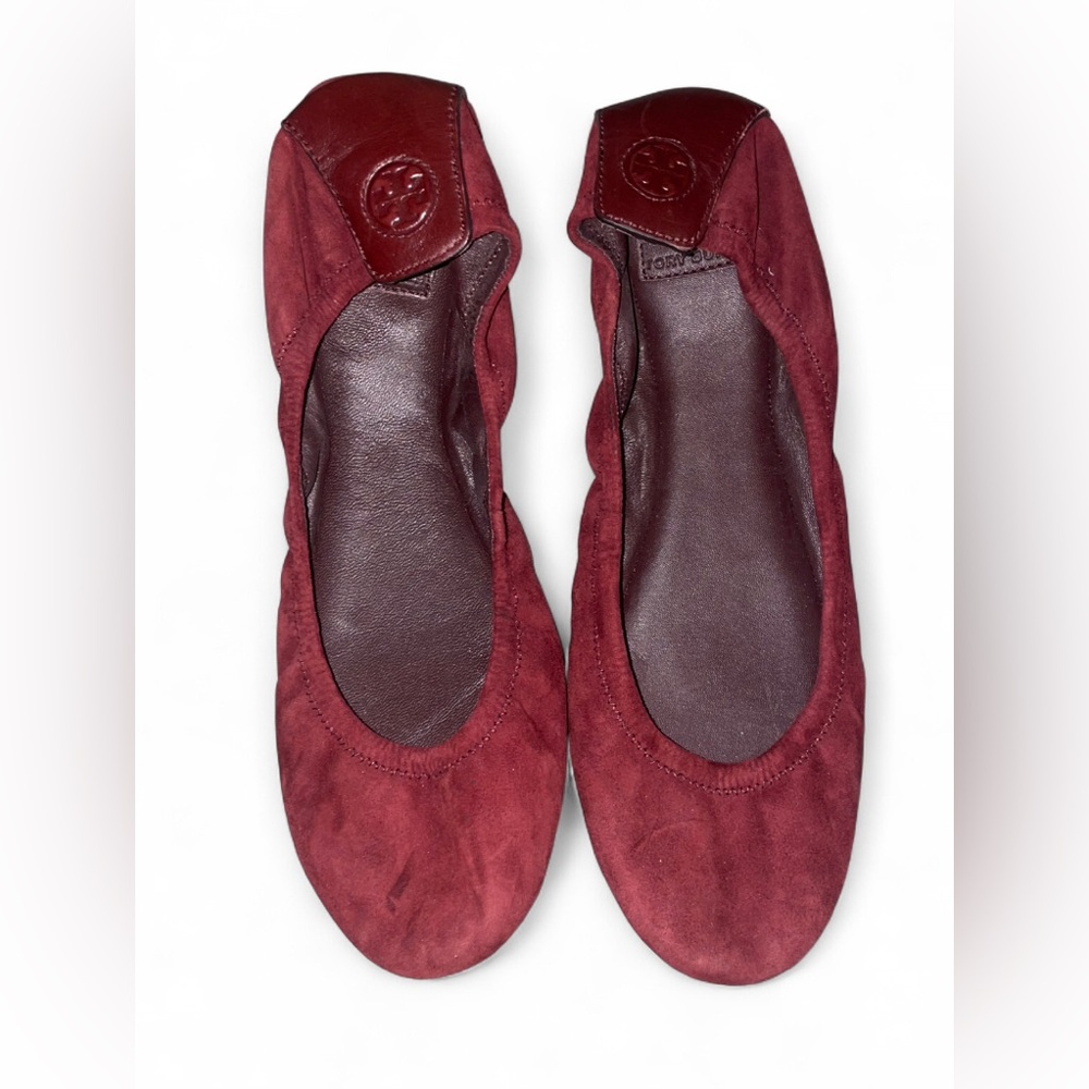 New Tory Burch Eddie Suede Flats in Red Size 11
